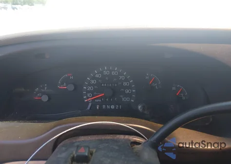 1998 Ford E-350 Commercial/Recreational from USA, damaged, VIN 1FTSS34L7WHB26388